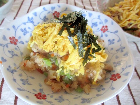 卵と枝豆のちらし寿司
